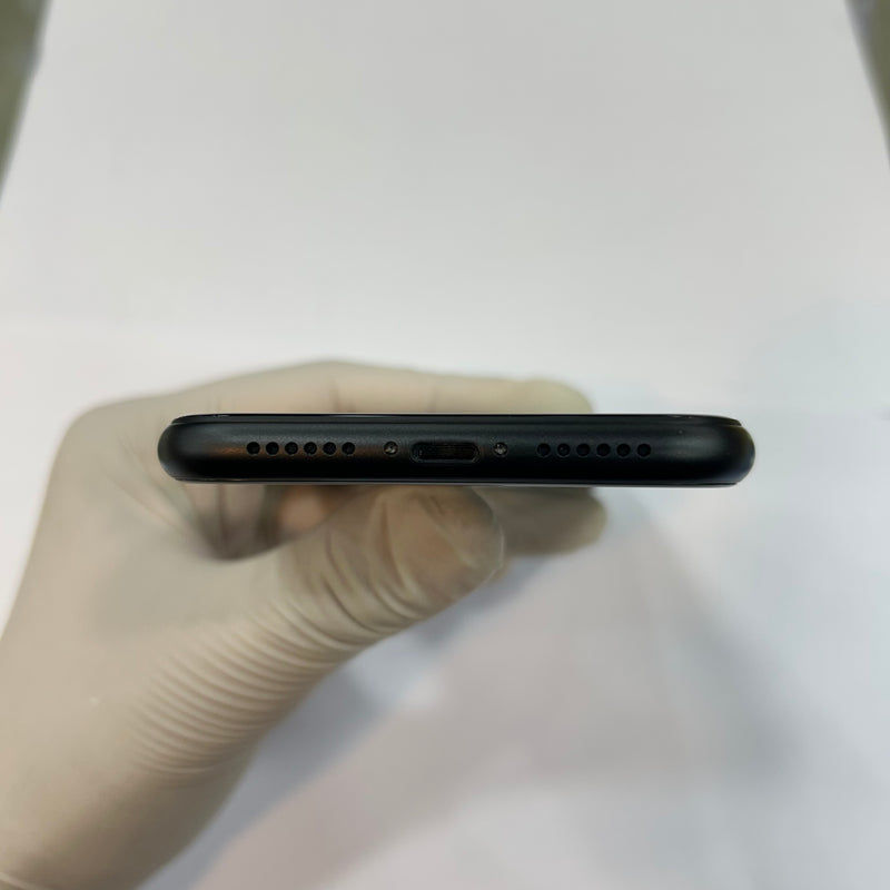 Pre-Used Apple iPhone Xr 64GB